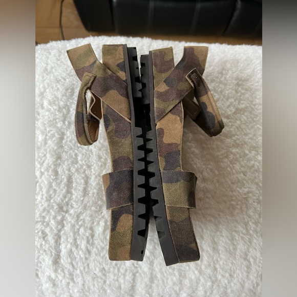 Pedro Garcia Abreu Lug Sole Sandal in Camouflage Castro - Picture 3 of 8